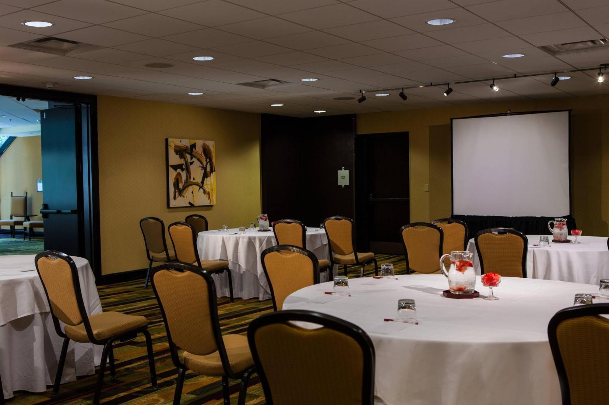 Greensboro-High Point Marriott Airport İş olanakları fotoğraf